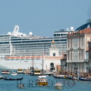 Venezia, da patrimonio mondiale dell’umanità alla “danger list” dell’Unesco?