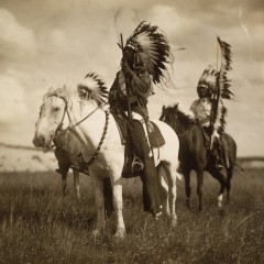 La resistenza dei Sioux contro i cowboy del petrolio